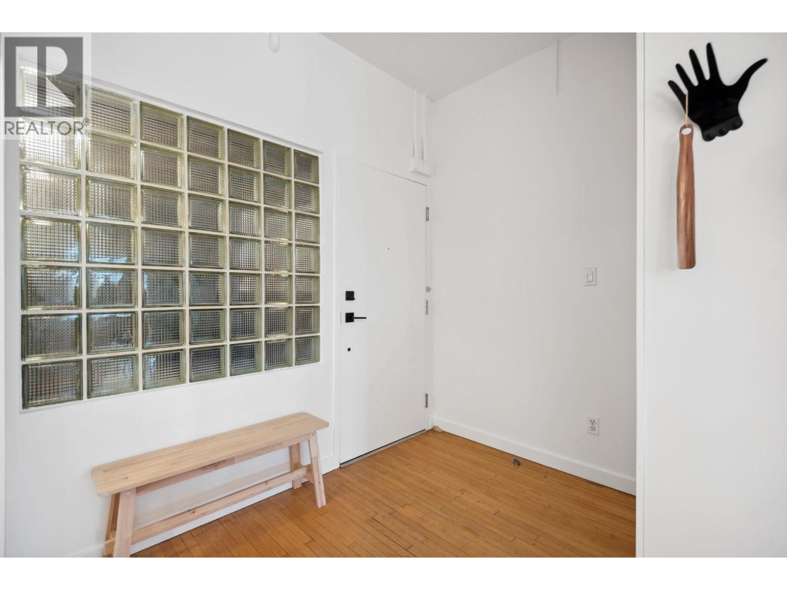 Photo 4 of 209 2556 E Hastings Street, Vancouver BC