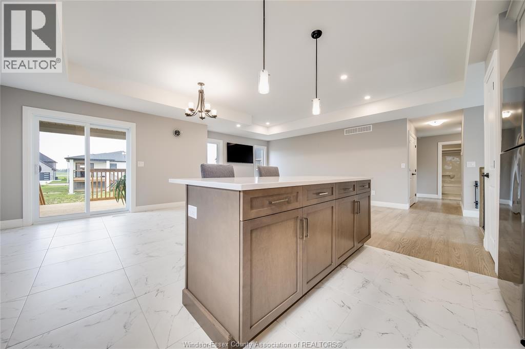 Photo 28 of 4403 Belmont, Comber ON