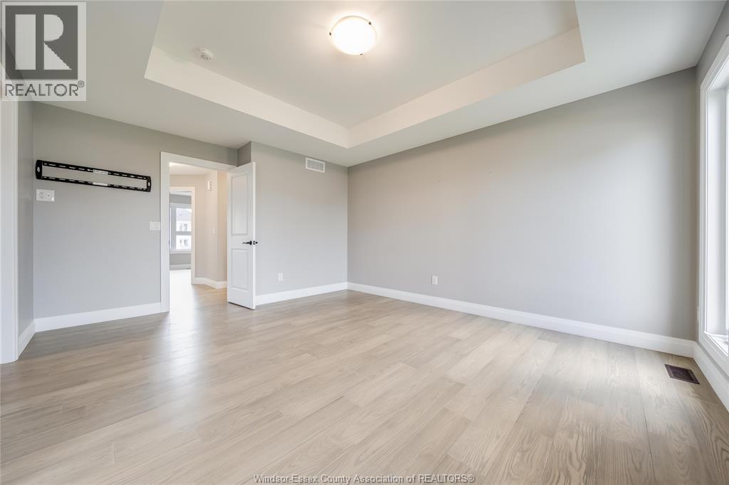 Photo 27 of 4403 Belmont, Comber ON