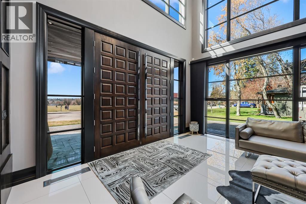 Single Family House for Sale in  Hillcrest Avenue SW Upper Mount Royal Calgary 