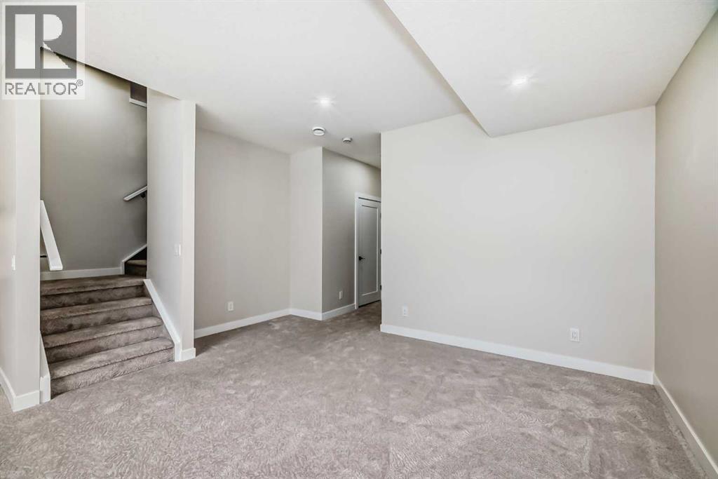 Single Family House for Sale in   Street NW Bowness Calgary 