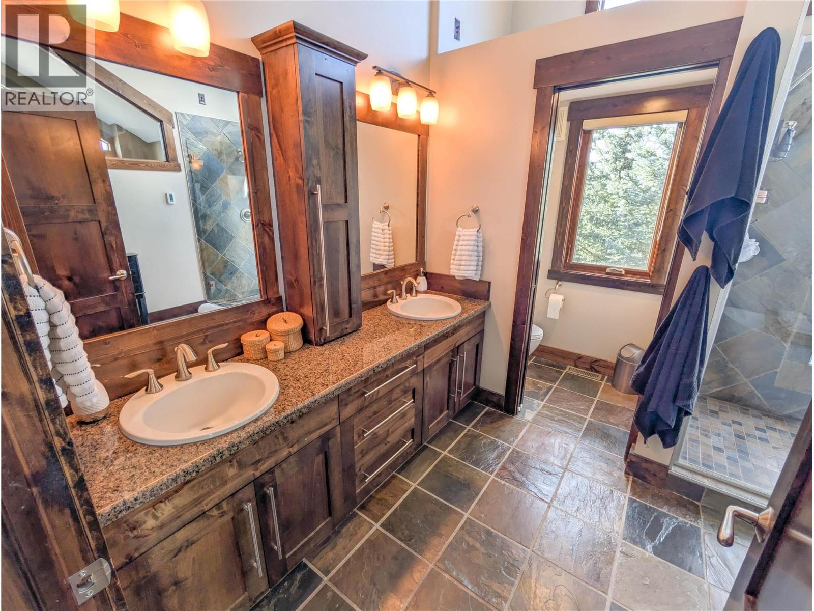 Photo 12 of 2550 Ledgerock Ridge, Invermere BC