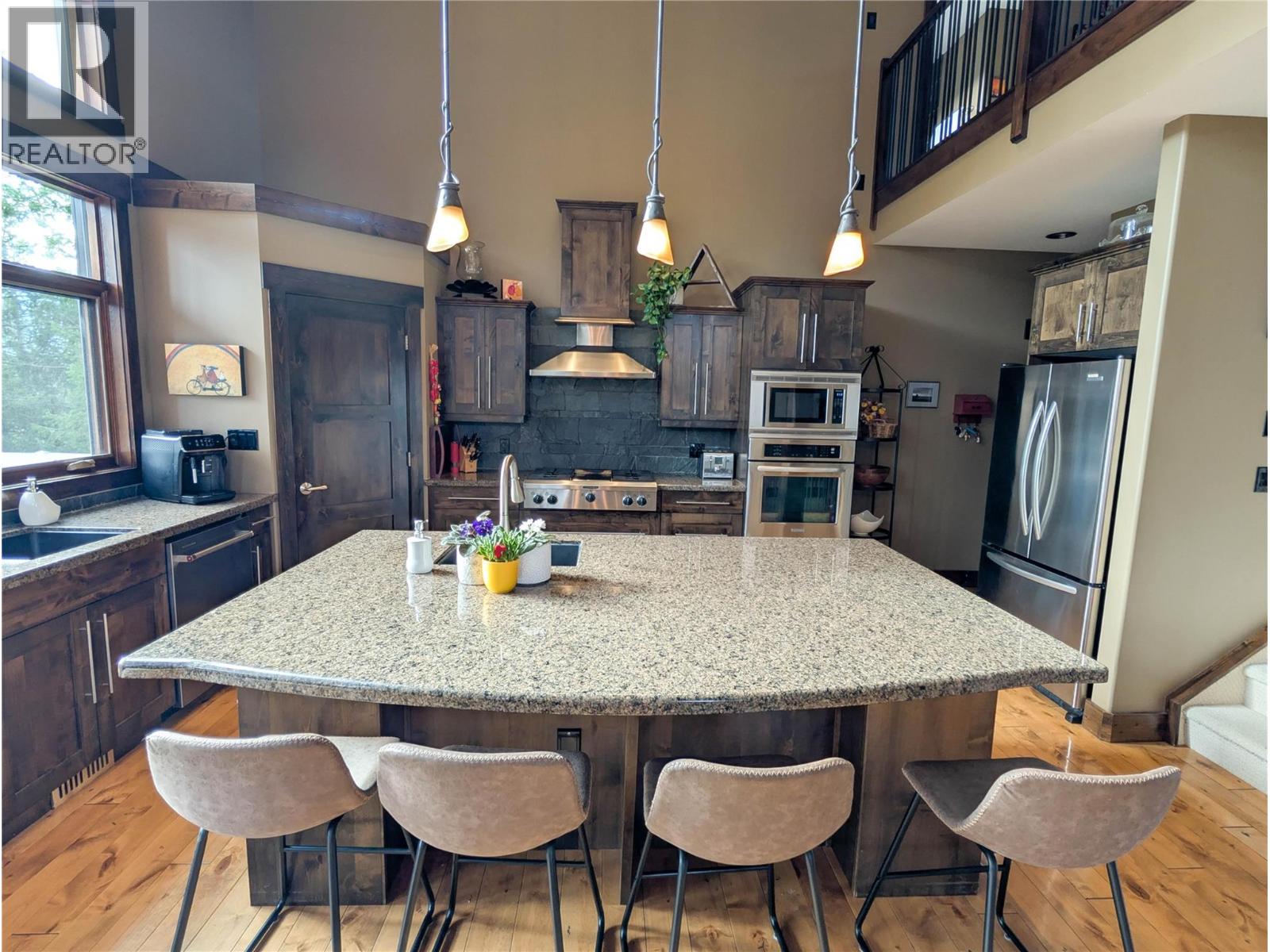 Photo 7 of 2550 Ledgerock Ridge, Invermere BC