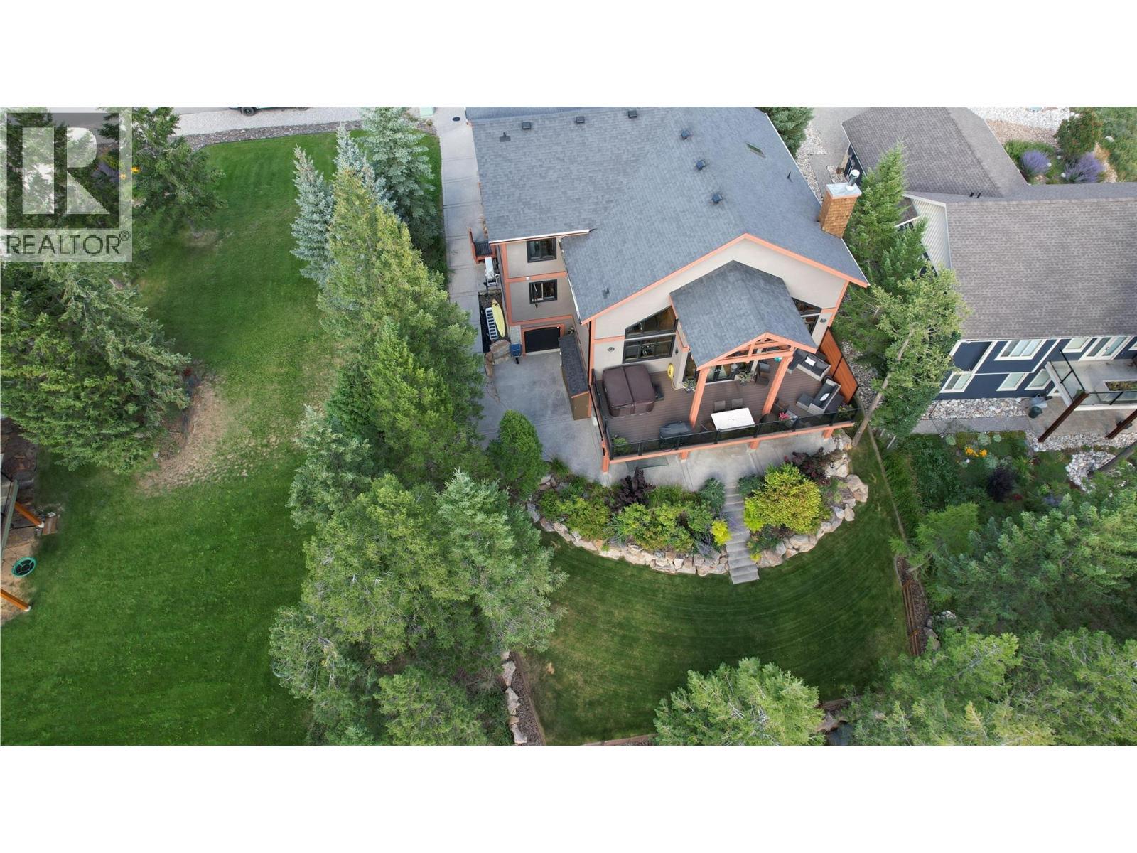 Photo 1 of 2550 Ledgerock Ridge, Invermere BC