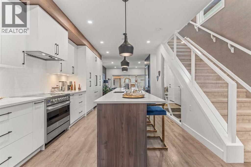 Single Family House for Sale in B  Street NW Bowness Calgary 