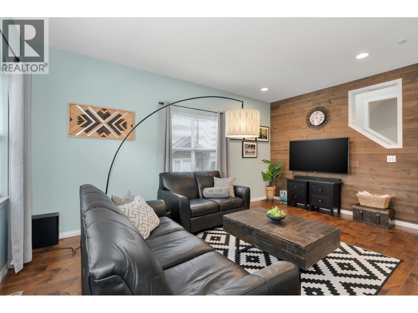 Photo 1 of 12 1055 Riverwood Gate, Port Coquitlam BC
