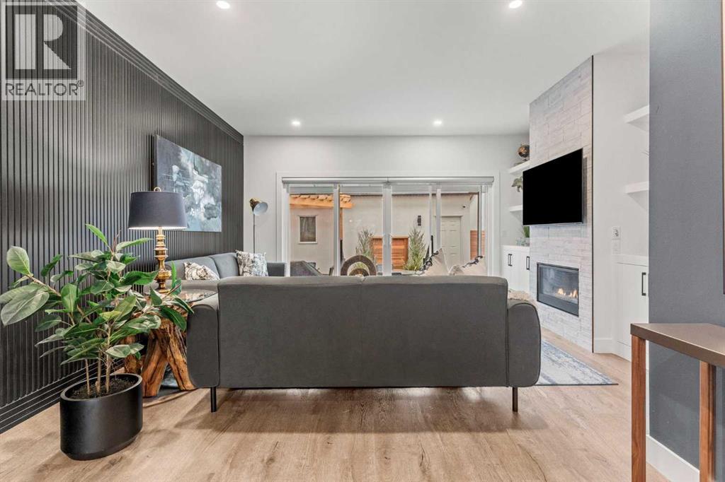 Single Family House for Sale in B  Street NW Bowness Calgary 