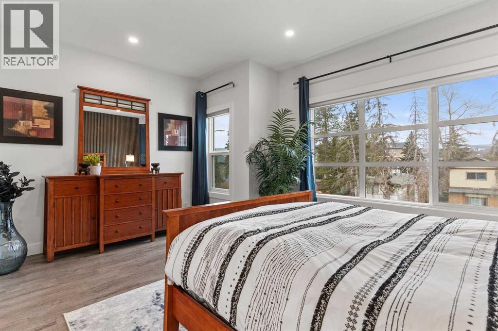 Single Family House for Sale in B  Street NW Bowness Calgary 