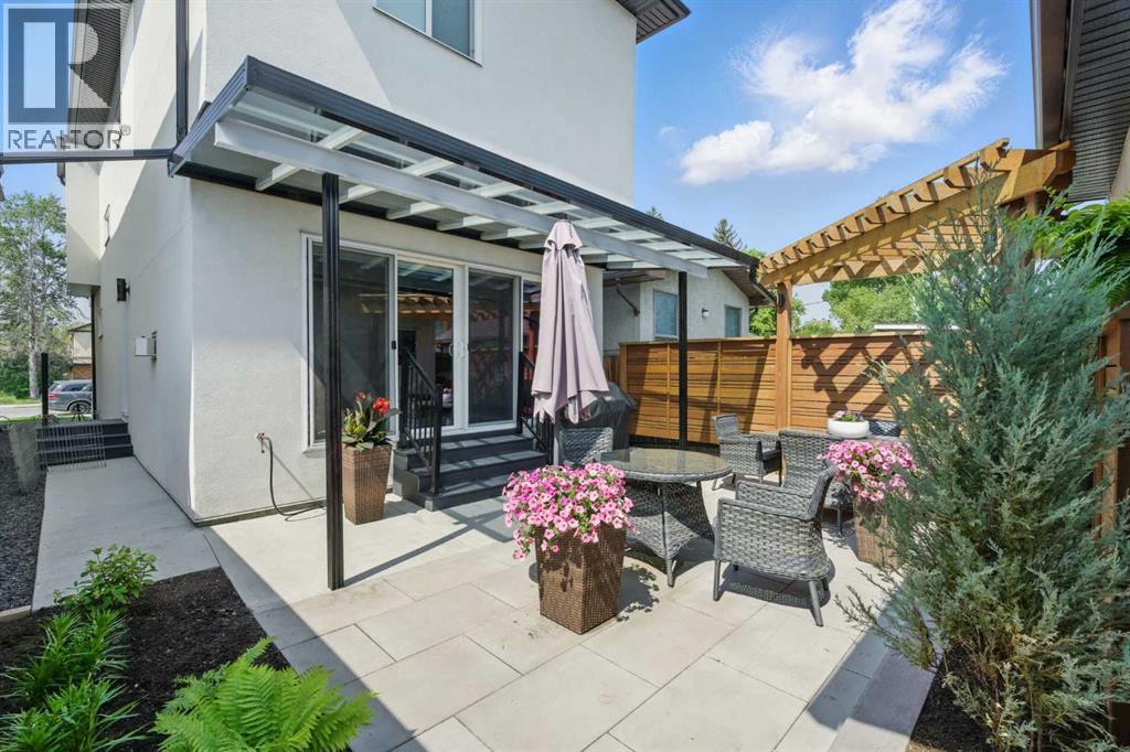 Single Family House for Sale in B  Street NW Bowness Calgary 