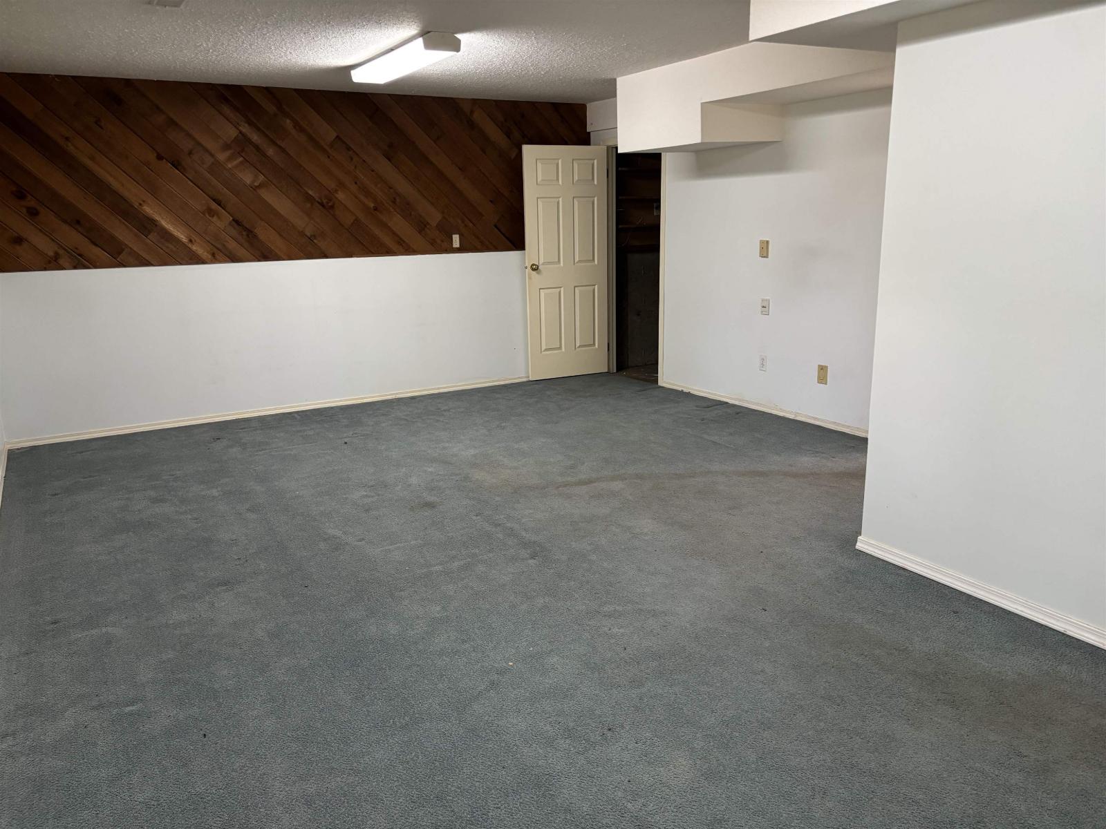 Photo 20 of 3223 Chestnut Street, Abbotsford BC
