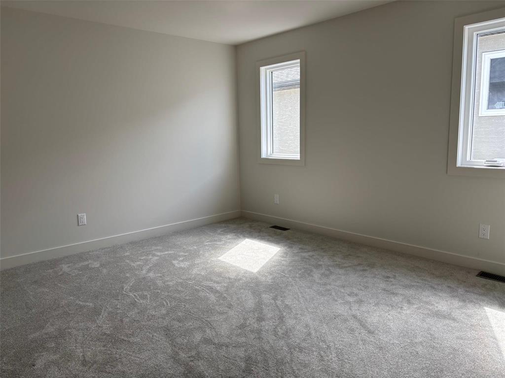 Photo 19 of 203 Wyndham Estate Drive, Steinbach MB