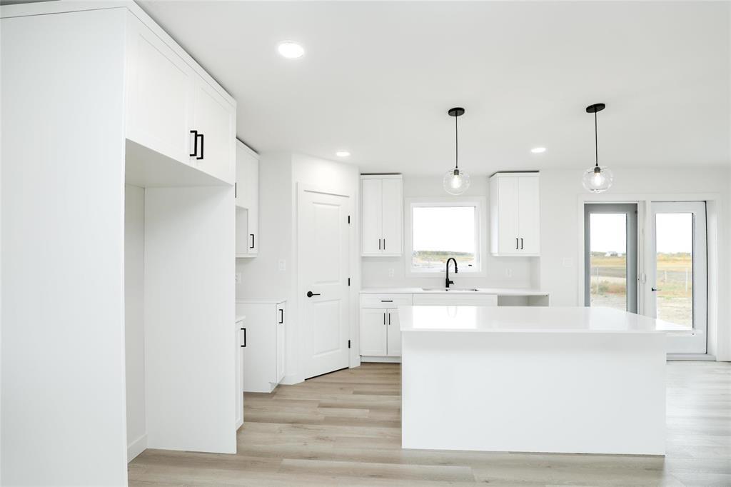 Photo 12 of 203 Wyndham Estate Drive, Steinbach MB