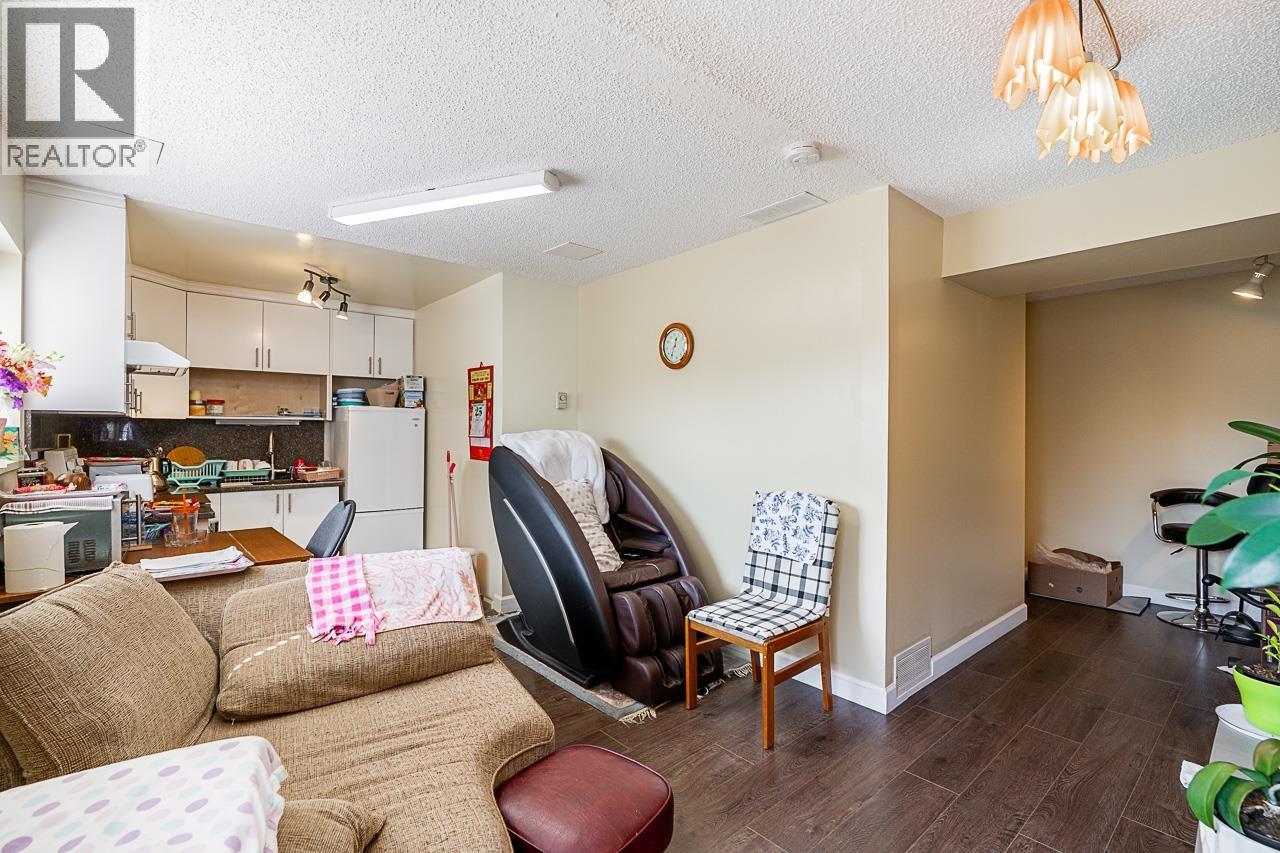 Photo 26 of 2283 Cliff Avenue, Burnaby BC