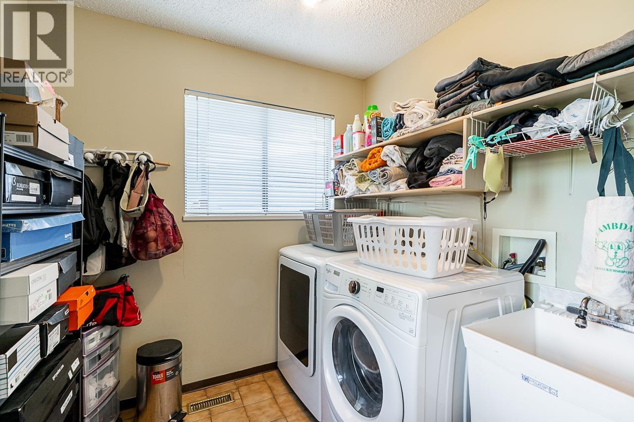 Photo 13 of 2283 Cliff Avenue, Burnaby BC