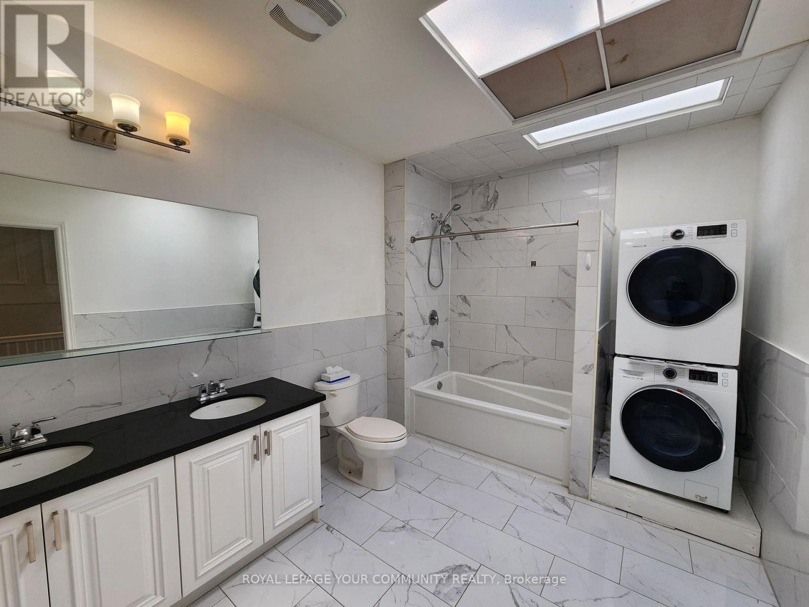 Photo 9 of Upper Floor 1075 Gerrard Street E, Toronto ON