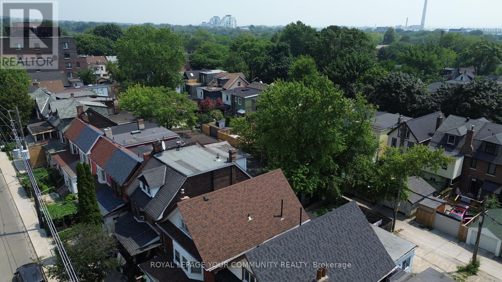 Photo 33 of Upper Floor 1075 Gerrard Street E, Toronto ON