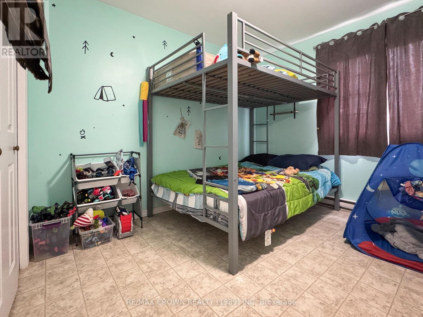 Photo 9 of 171 583 Highway S, Hearst ON
