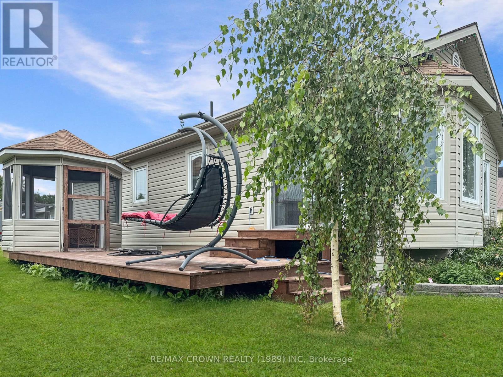Photo 3 of 171 583 Highway S, Hearst ON