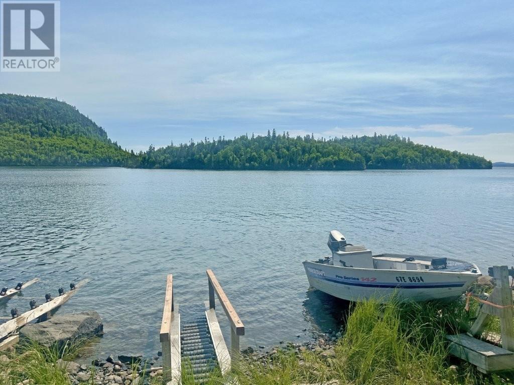 Photo 49 of 833 Whisper Bay Lane, Rossport ON