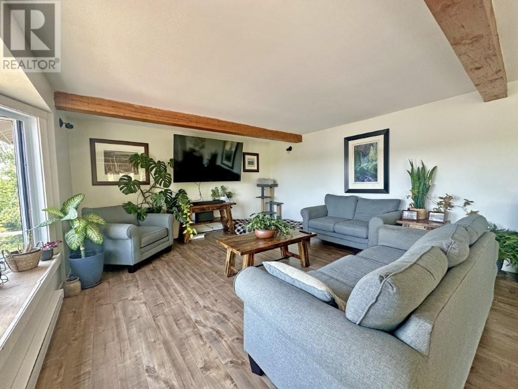 Photo 17 of 833 Whisper Bay Lane, Rossport ON