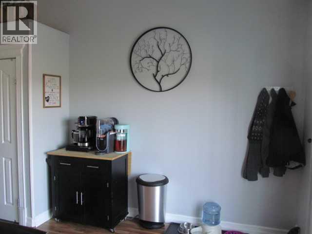 Photo 8 of 9204 102nd Avenue, Sexsmith AB
