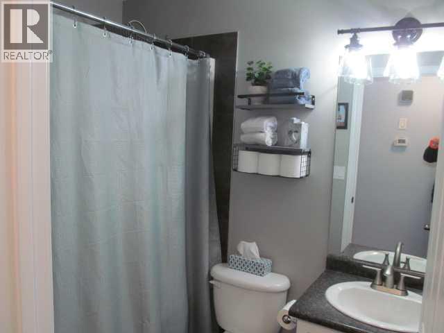 Photo 24 of 9204 102nd Avenue, Sexsmith AB