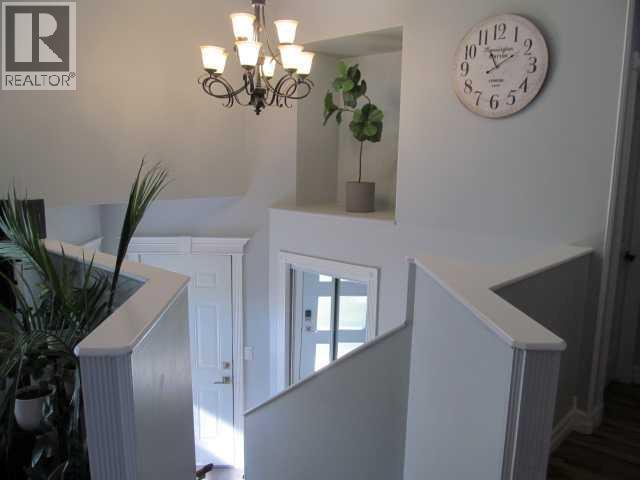 Photo 32 of 9204 102nd Avenue, Sexsmith AB