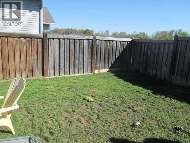 Photo 6 of 9204 102nd Avenue, Sexsmith AB