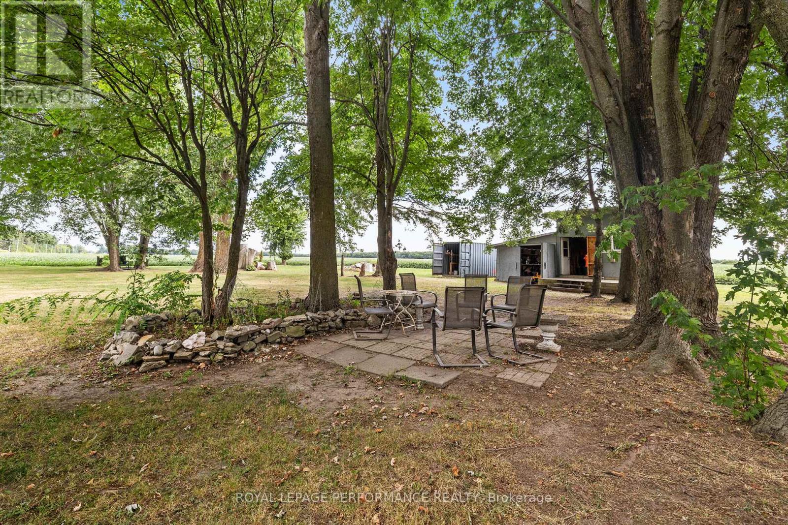 Photo 36 of 721 St Thomas Road, Russell ON
