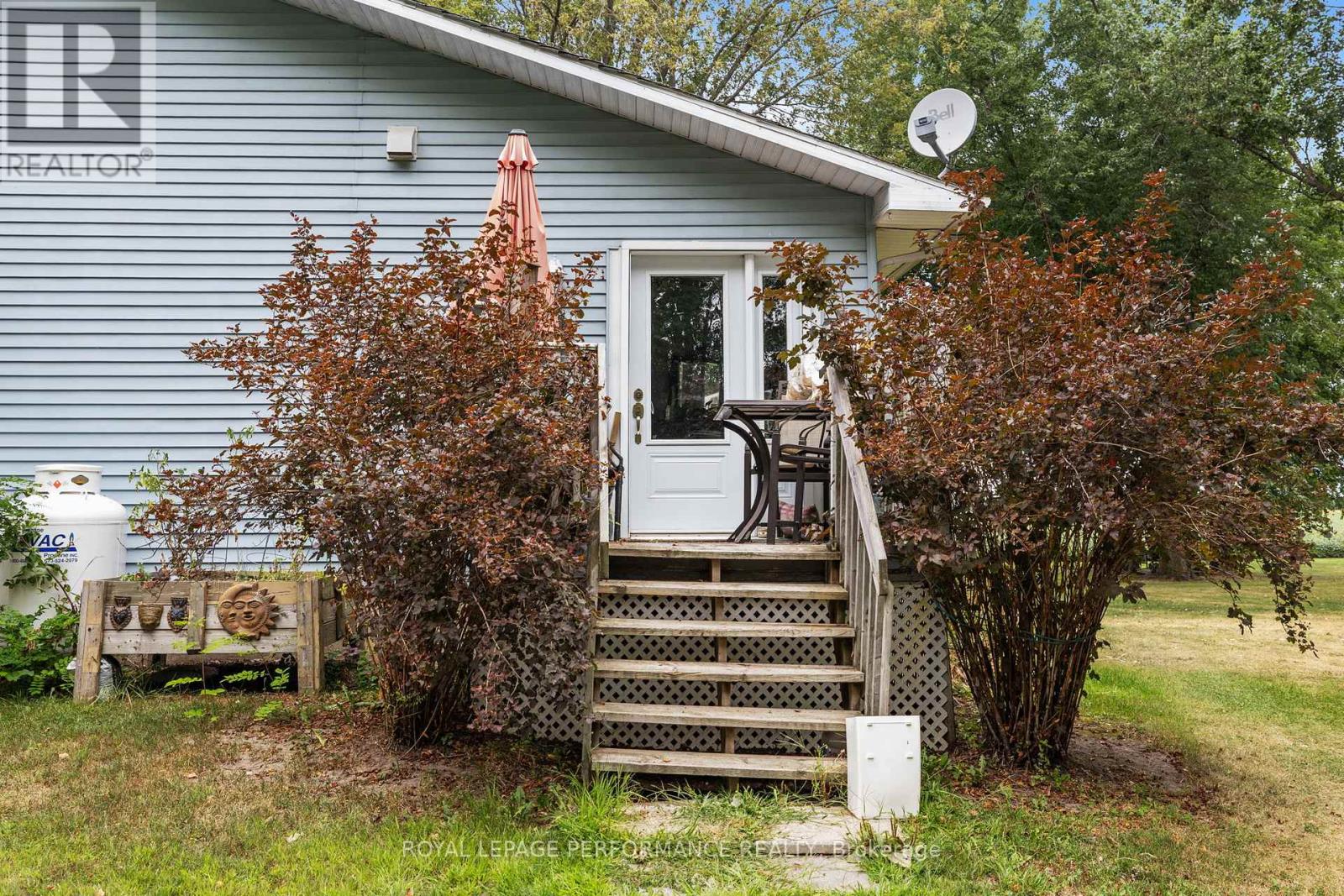 Photo 1 of 721 St Thomas Road, Russell ON