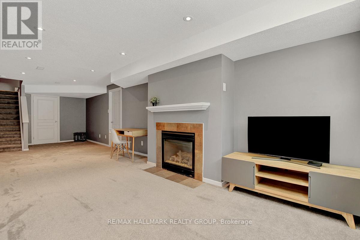Photo 35 of 755 Bowercrest Crescent, Ottawa ON