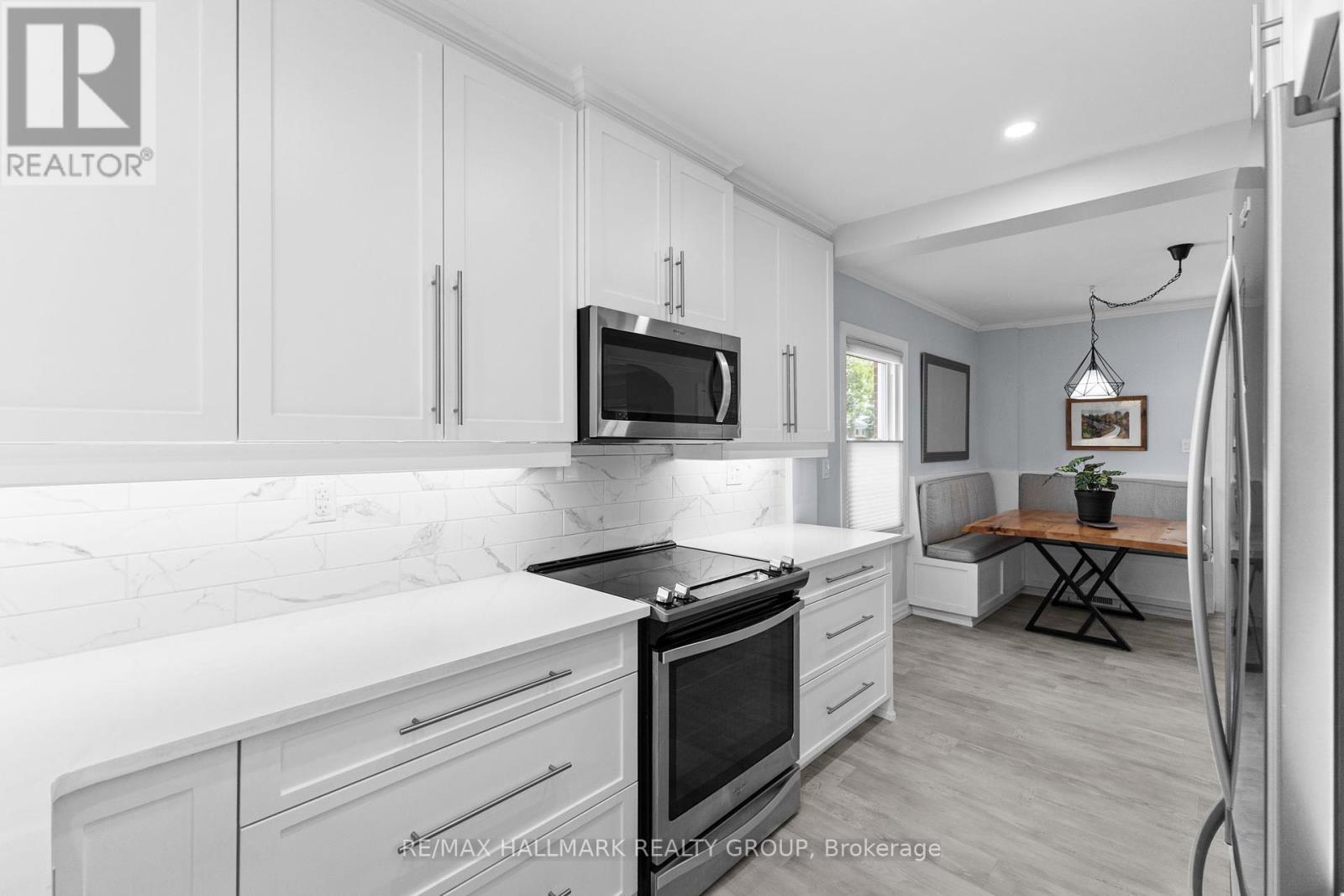 Photo 9 of 1622 Drake Avenue, Ottawa ON