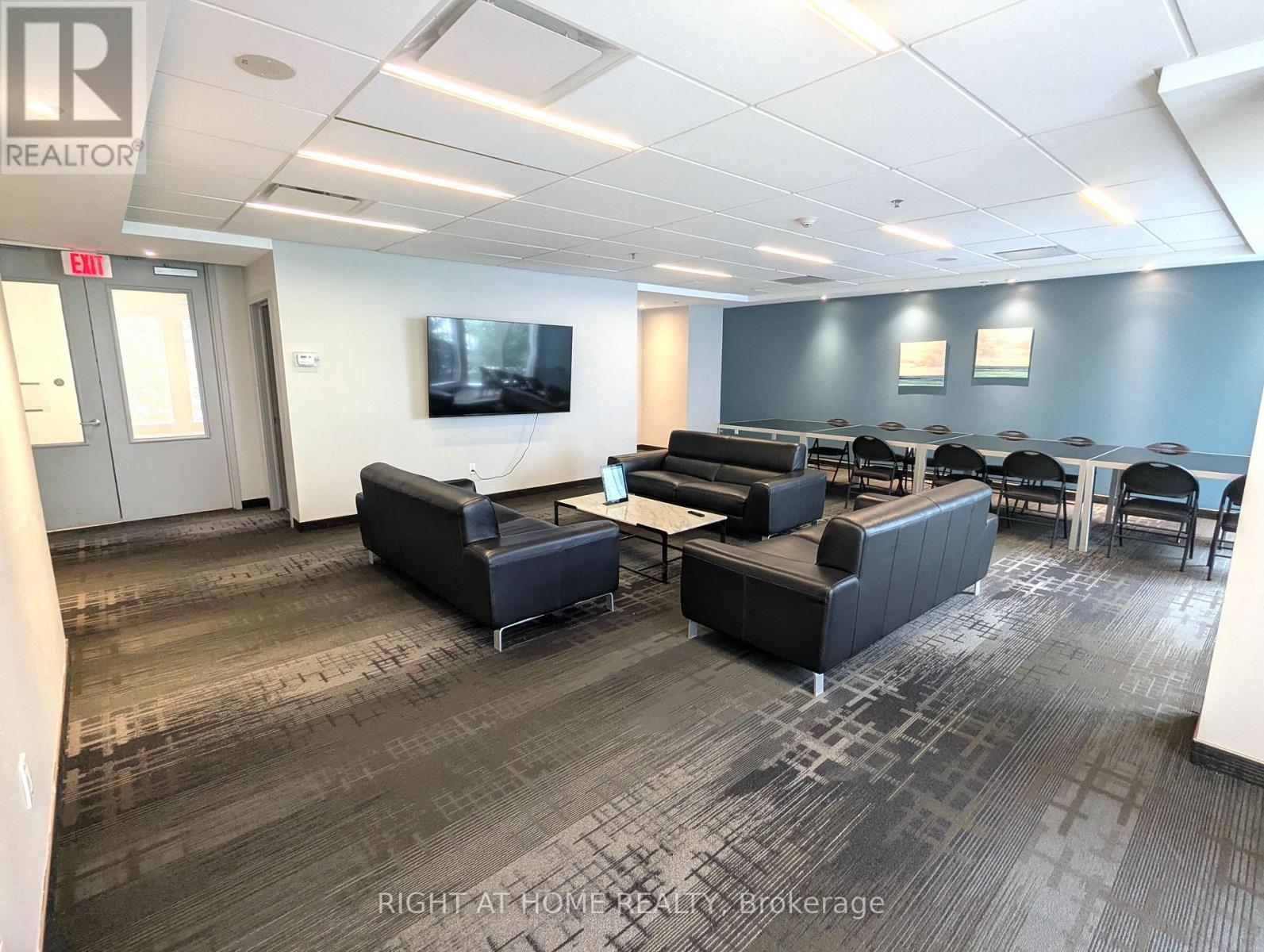 Photo 12 of 2404 40 Nepean Street, Ottawa ON