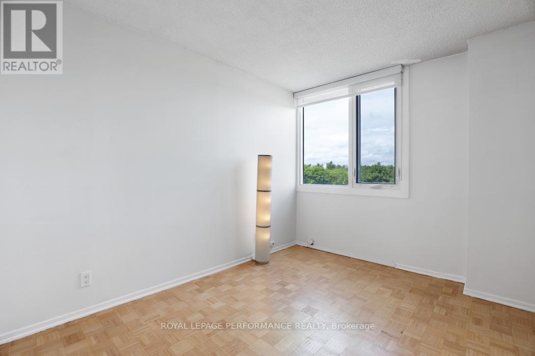 Photo 38 of 301 2625 Regina Street, Ottawa ON