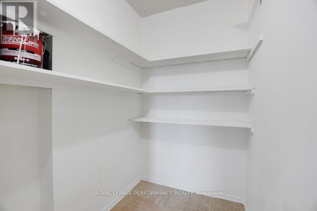 Photo 21 of 301 2625 Regina Street, Ottawa ON