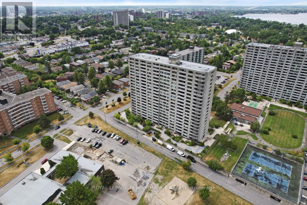 Photo 13 of 301 2625 Regina Street, Ottawa ON
