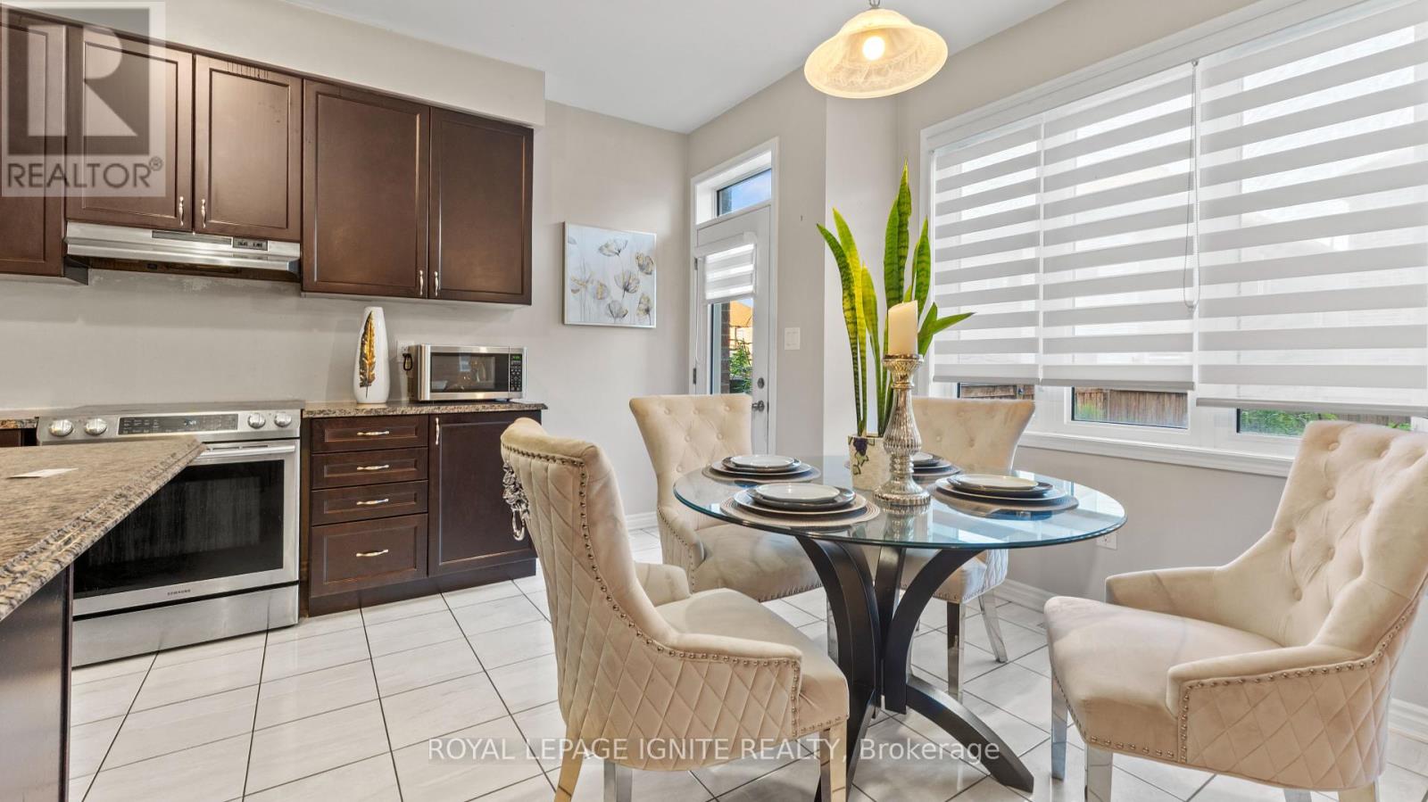 Photo 27 of 60 Westfield Drive, Whitby ON