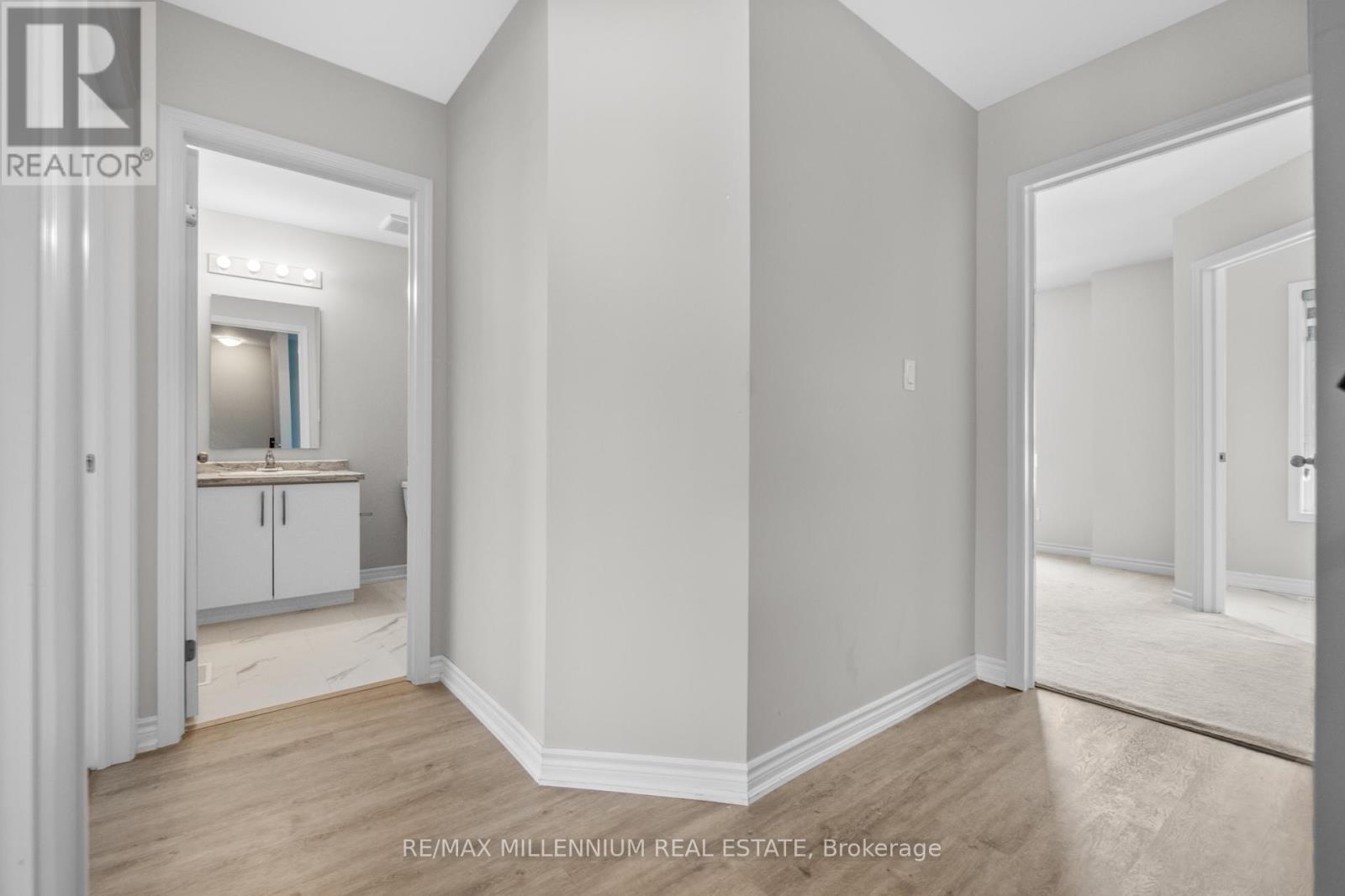 Photo 18 of 19 Perenack Avenue, Welland ON