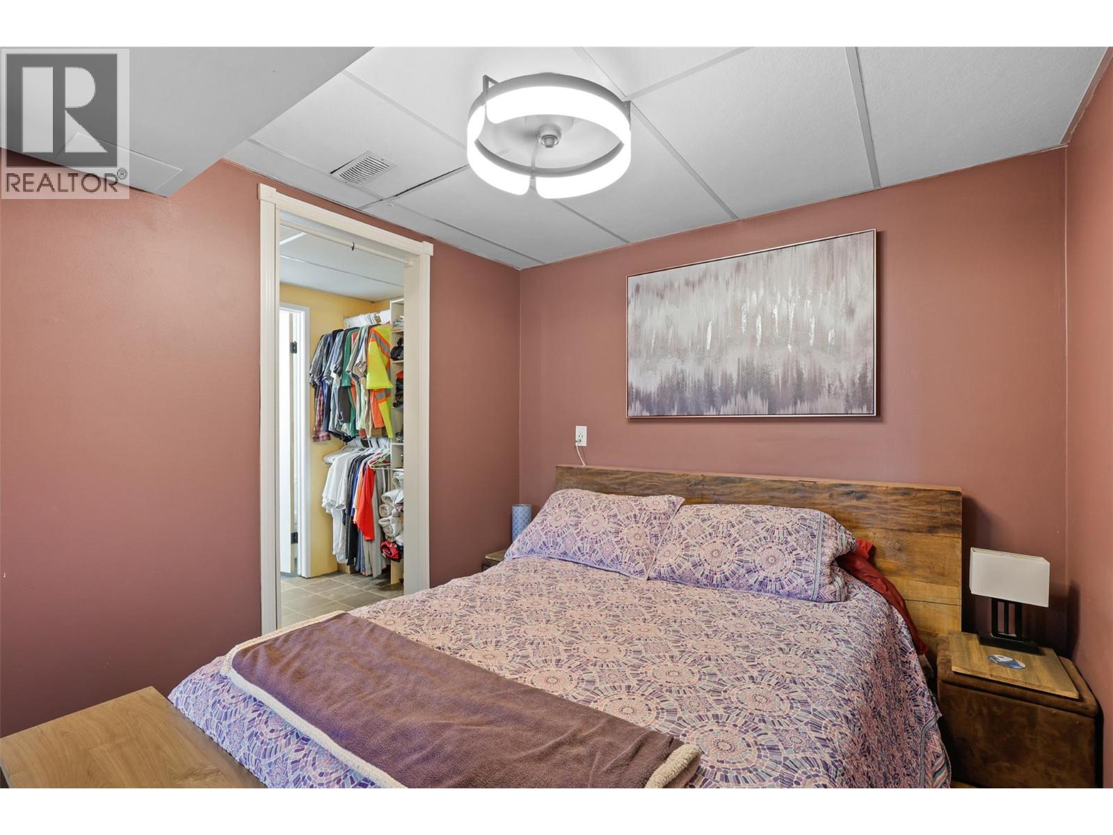 Photo 7 of 833 Fleming Drive, Kamloops BC