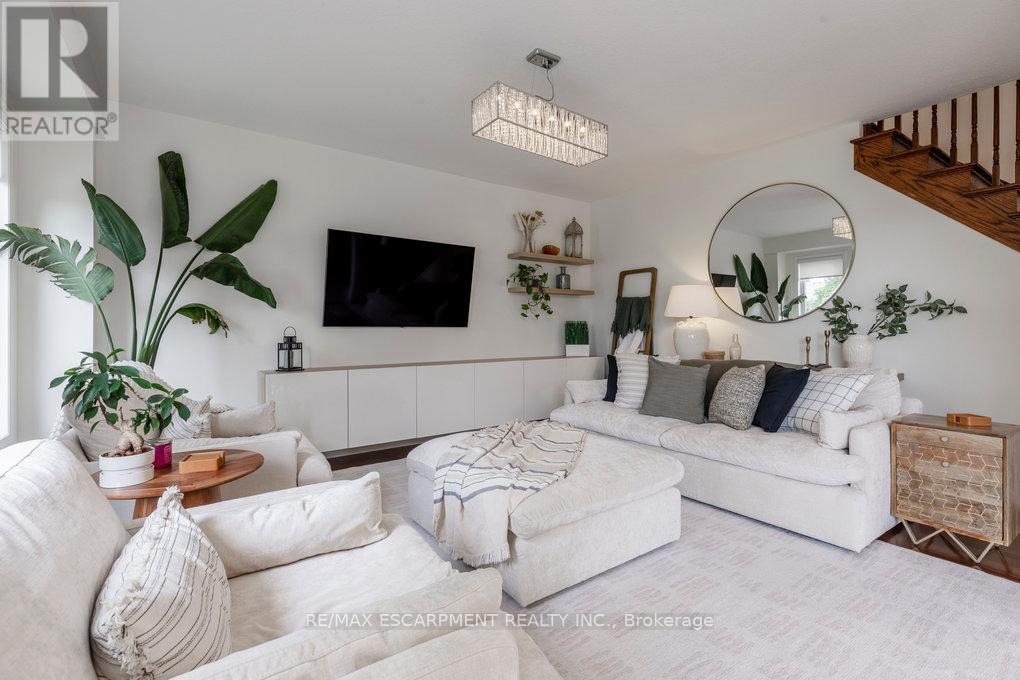 Photo 48 of 44 Fowler Drive, Hamilton ON