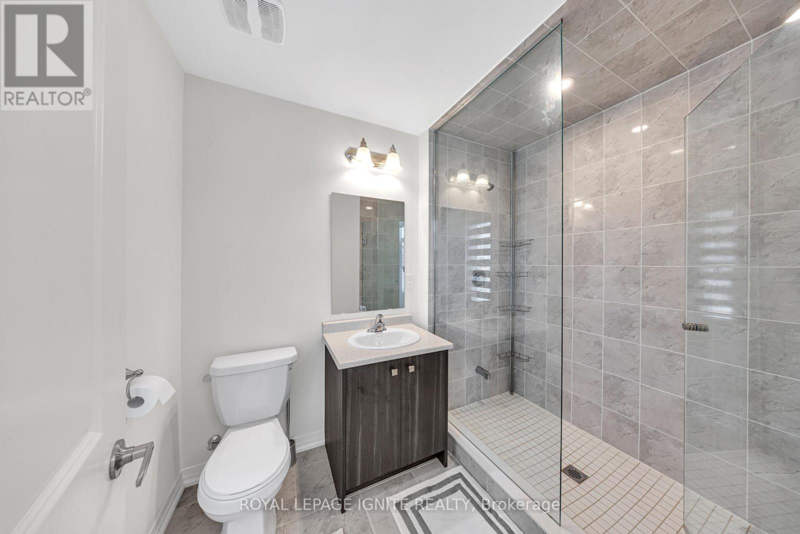 Photo 26 of 163 Spitfire Drive, Hamilton ON