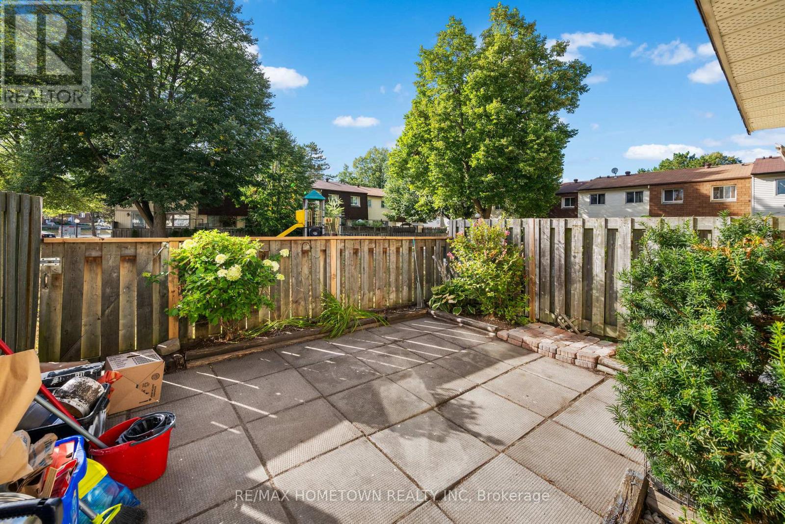 Photo 7 of 8 B Sonnet Crescent, Ottawa ON