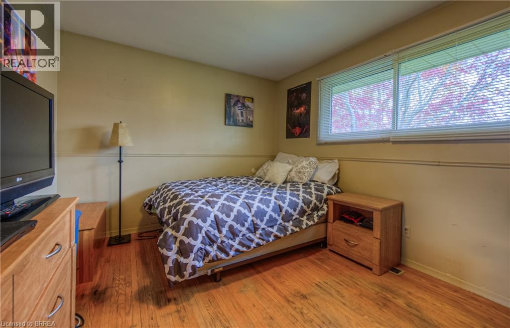 Photo 27 of 24 Allanton Boulevard, Brantford ON
