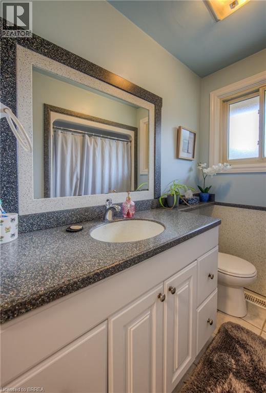 Photo 42 of 24 Allanton Boulevard, Brantford ON