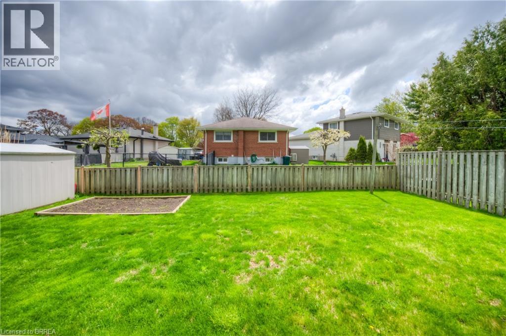 Photo 43 of 24 Allanton Boulevard, Brantford ON