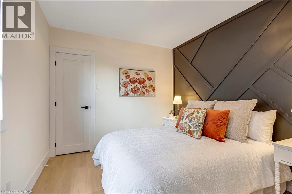 Photo 1 of 59 Eagle Avenue, Brantford ON