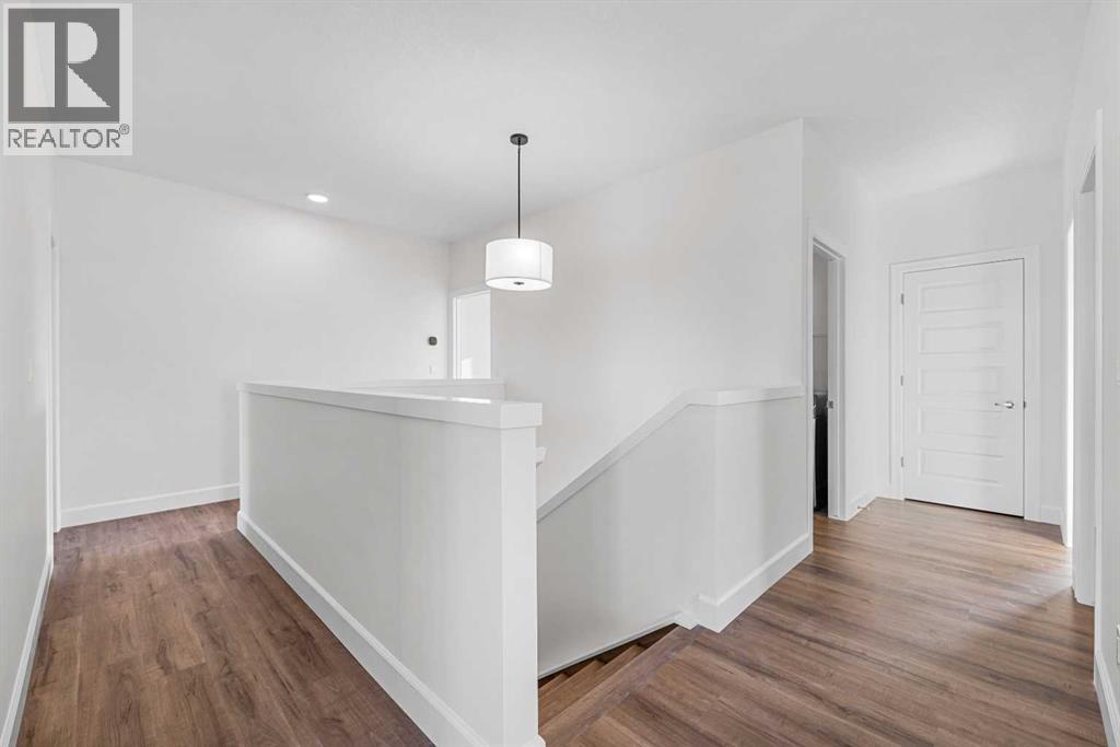 Photo 27 of 1059 Southwinds Green Sw, Airdrie AB