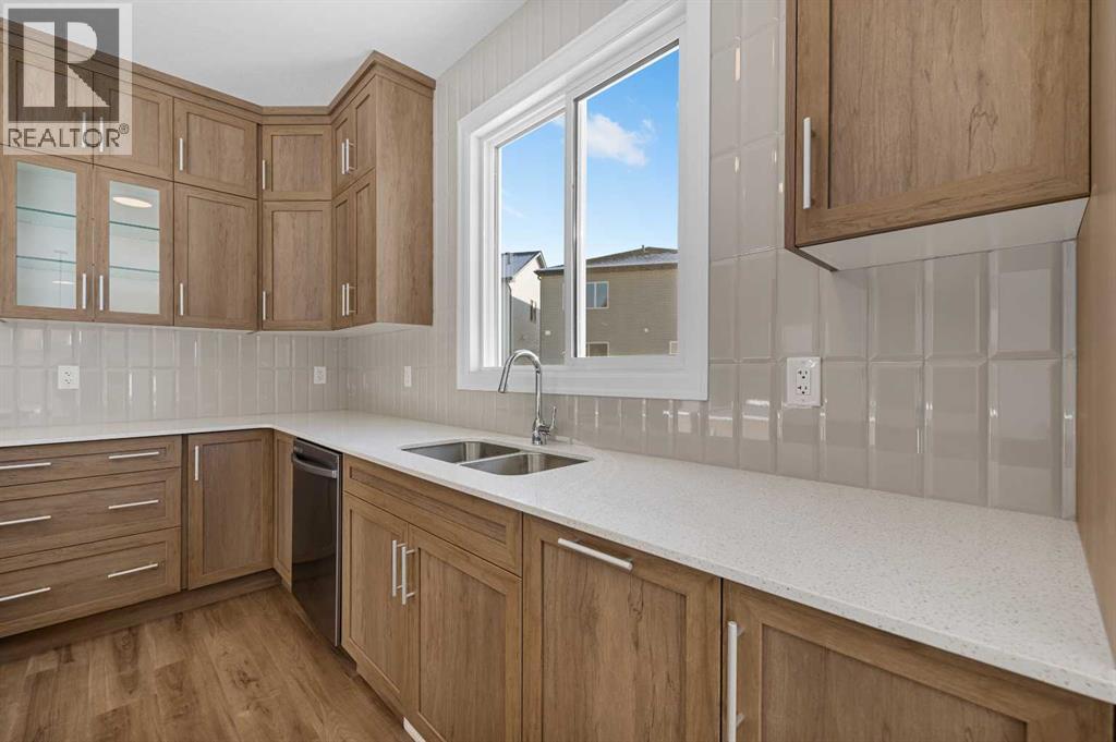Photo 1 of 1059 Southwinds Green Sw, Airdrie AB