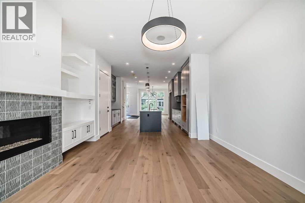 Photo 15 of 5008 21 A Street Sw, Calgary AB