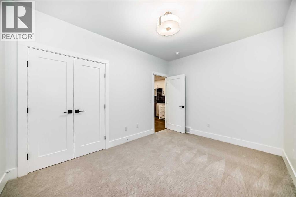 Photo 41 of 5008 21 A Street Sw, Calgary AB